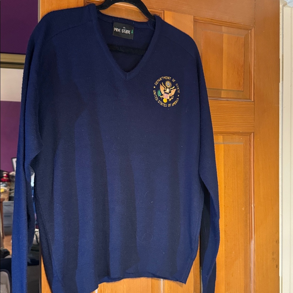 Navy Blue V-Neck Sweater with Embroidered Logo Pine State ,size XL